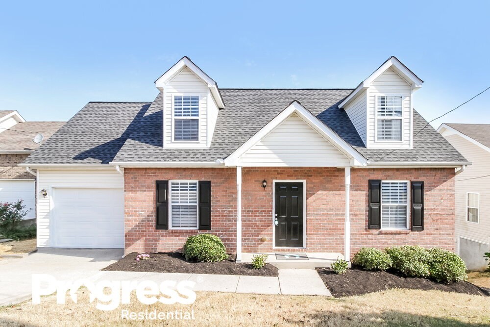 1120 Phelissa Dr, La Vergne, TN 37086 House Rental in La Vergne, TN