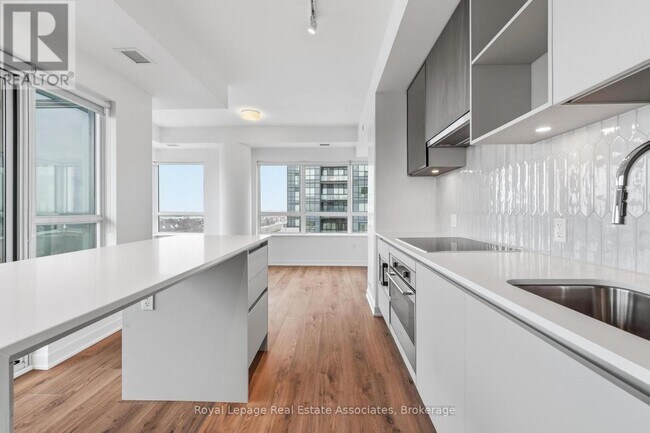 Photo du bâtiment - 395 Dundas St W