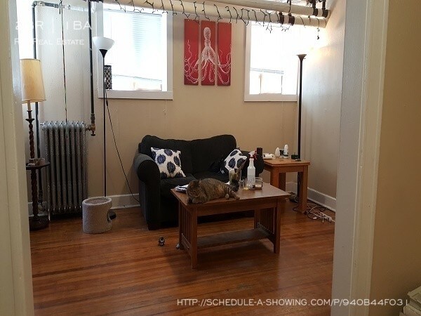 Primary Photo - BEAUTIFUL 2 BR GARDEN LEVEL APARTMENT!