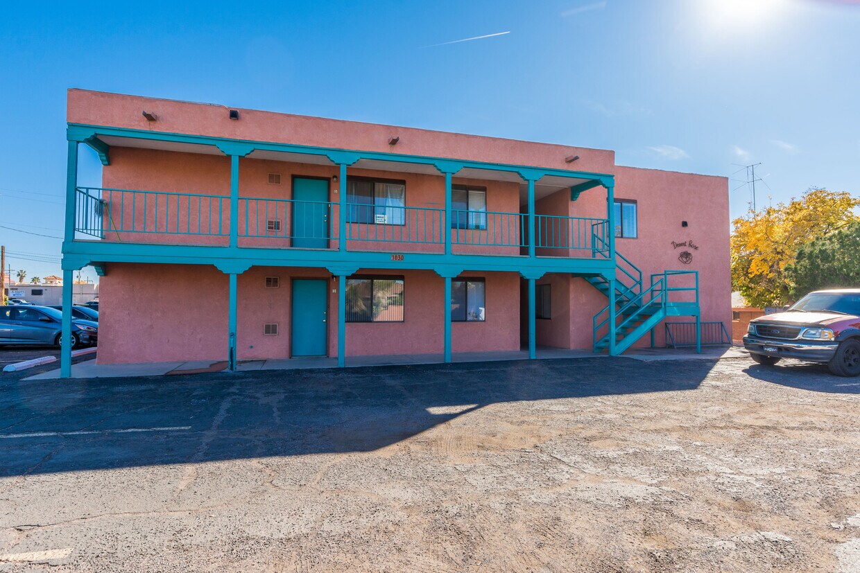 Foto principal - 1630 Wyoming Ave