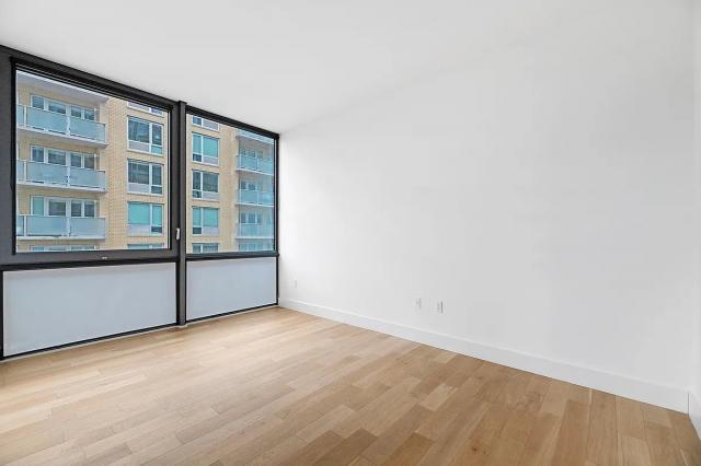 Building Photo - 1 bedroom in Long Island City NY 11101