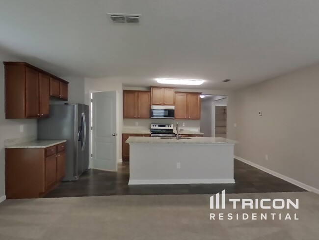 Building Photo - 2609 King Louis Drive Jacksonville FL