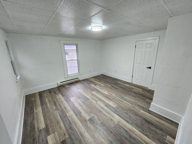 Foto del edificio - Wayne St W 924- 924 1/2