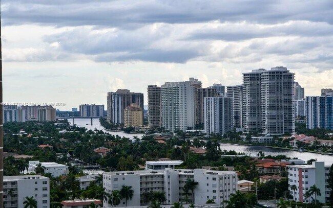 Building Photo - 1980 S Ocean Dr