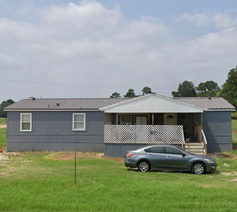 Foto principal - 5488 County Rd 313 E