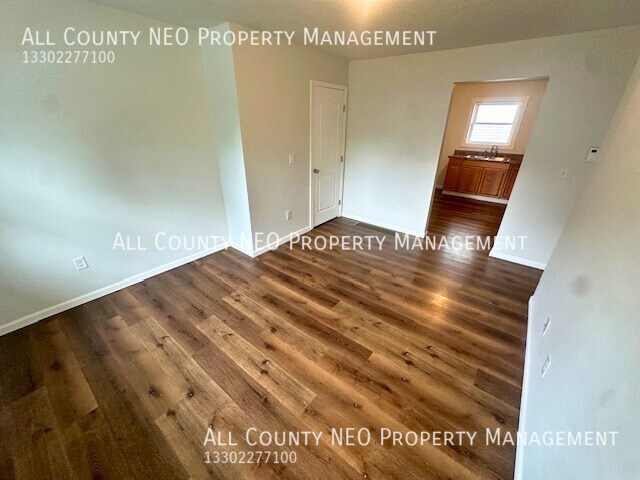 Foto del edificio - 2 bed, 1 bath in Barberton