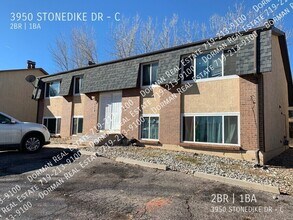 Building Photo - 3950 Stonedike Dr