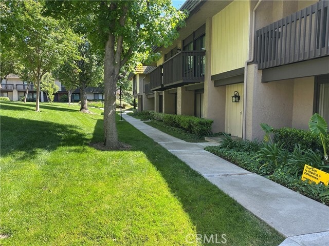 Building Photo - 714 Briarwood Ln