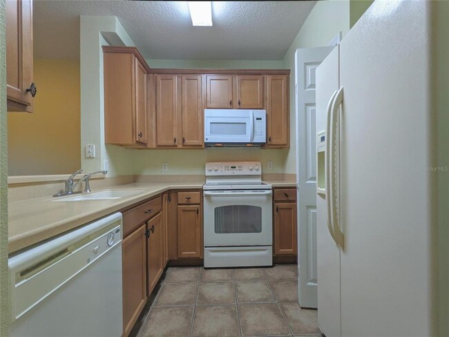 Building Photo - 14943 Amberjack Terrace