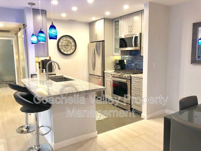 Foto del edificio - 1111 Ramon Rd