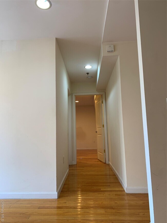 Foto del edificio - 82-65 116th St