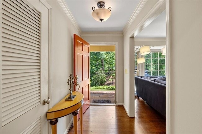 Building Photo - 6550 Bridgewood Valley Rd NW