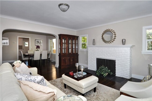 Foto del edificio - 2134 Oakdale St