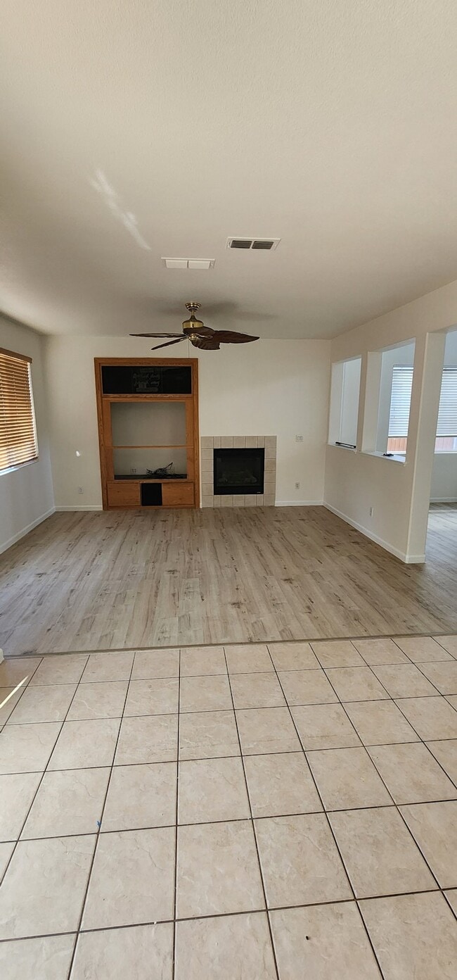 Building Photo - 2963 Frigate Bird Dr