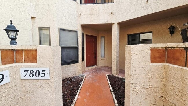 Building Photo - 7805 Sugar Brook Ct