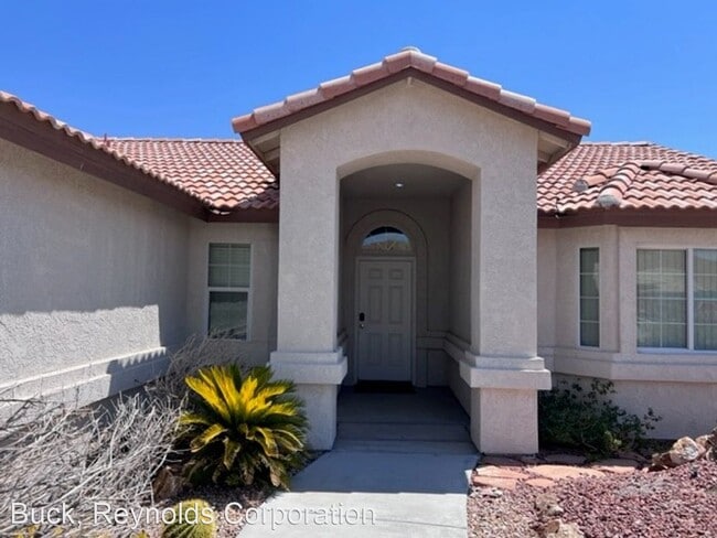 Building Photo - 3 br, 2 bath House - 2968 La Paloma Dr.