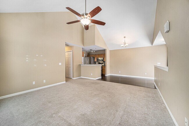 Foto del edificio - 1569 Addington Ln