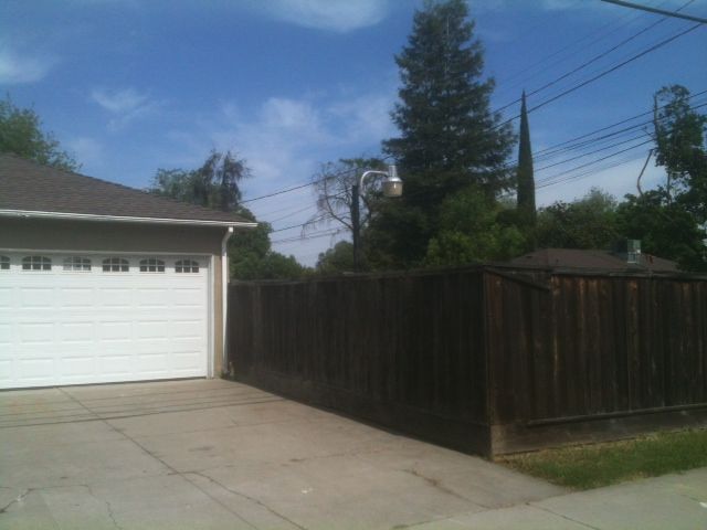 Building Photo - 3532 Delano Ave