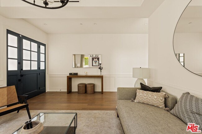 Foto del edificio - 4538 Camellia Ave