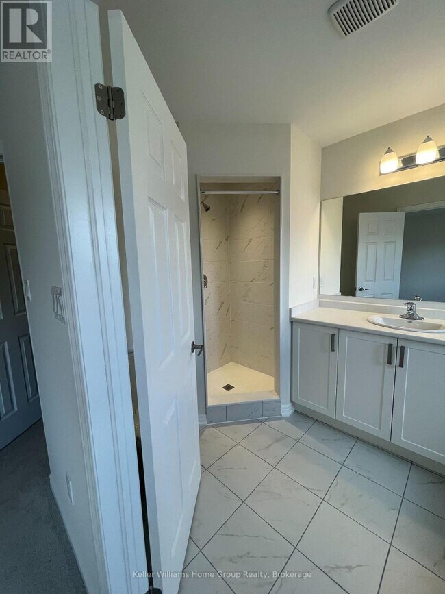 Building Photo - 65 Gauley Dr