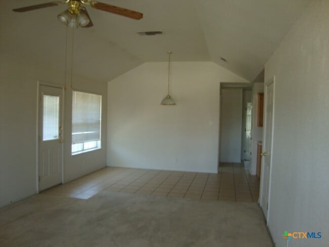 Building Photo - 4900 John David Dr