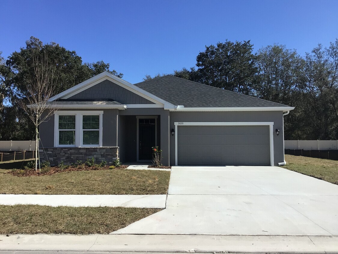 Foto principal - 3430 Bridge Haven Drive