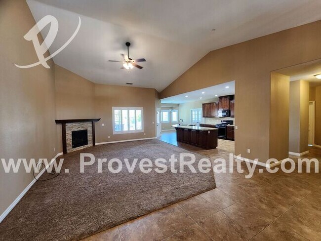 Foto del edificio - RARE 4 Bed, 3 Bath Apple Valley Home(+ Bon...