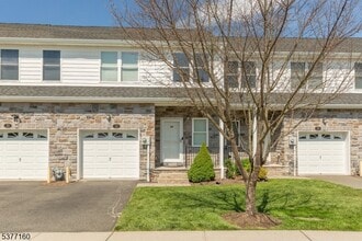 Building Photo - 24 DeCroce Ct