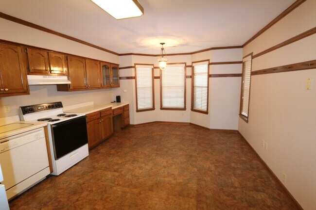 Foto del edificio - Southeast Memphis Family Beauty