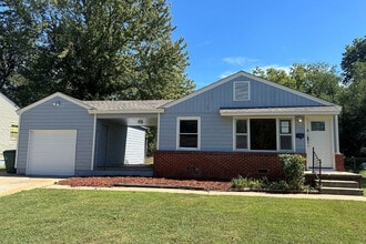 Building Photo - 4667 N Boulder Ave