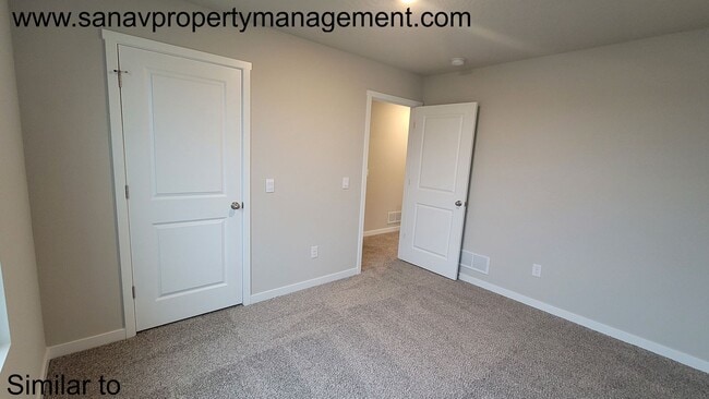 Foto del edificio - Spacious 4BR Home with Gourmet Kitchen & 3-Car Garage – Available End of May