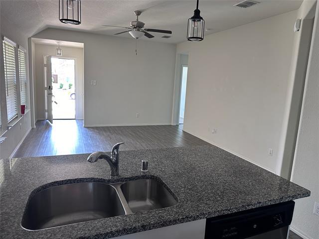 Building Photo - 2337 Copal Dr