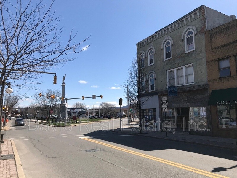 5 Corning St Unit Apt 2, Lock Haven, PA 17745 Condo for Rent in Lock