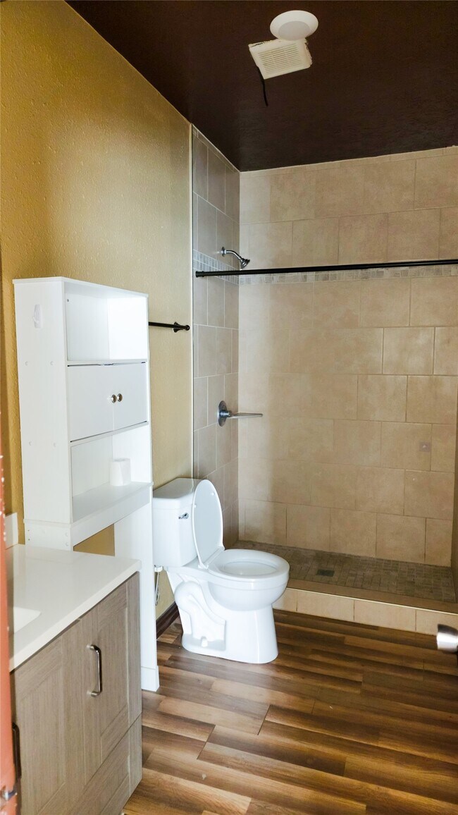 Foto del edificio - 4102 County Rd 190