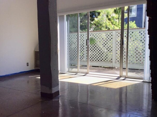 Building Photo - 1 bedroom in San Francisco CA 94107