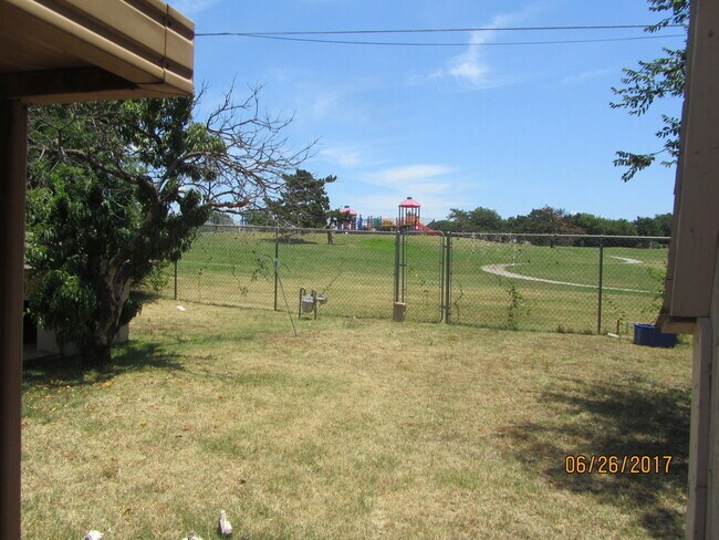 Foto del edificio - For Sale or For Rent - Owner will Finance 3-bed 2-bath OKC's Top of The Town