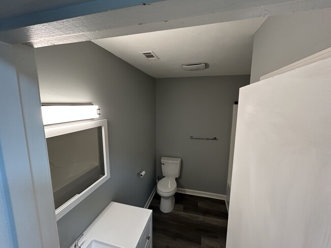 Building Photo - 4205 Mica Ave