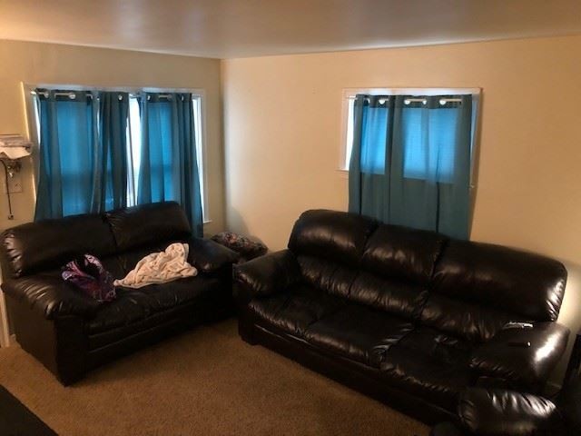 Foto del edificio - 3 br, 1 bath House - 257 LOCUST STREET