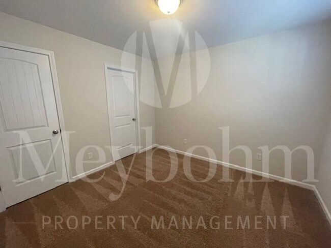 Building Photo - 957 Madrid Court - The Townhomes at Chukke...