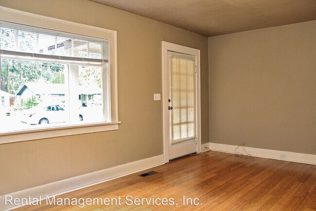 Foto del edificio - 2 br, 1 bath House - 16692 SW Lake Forest ...