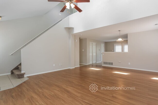 Foto del edificio - 11651 Oakland Dr
