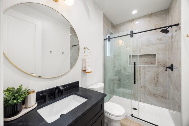 Building Photo - 4611 Dewberry St