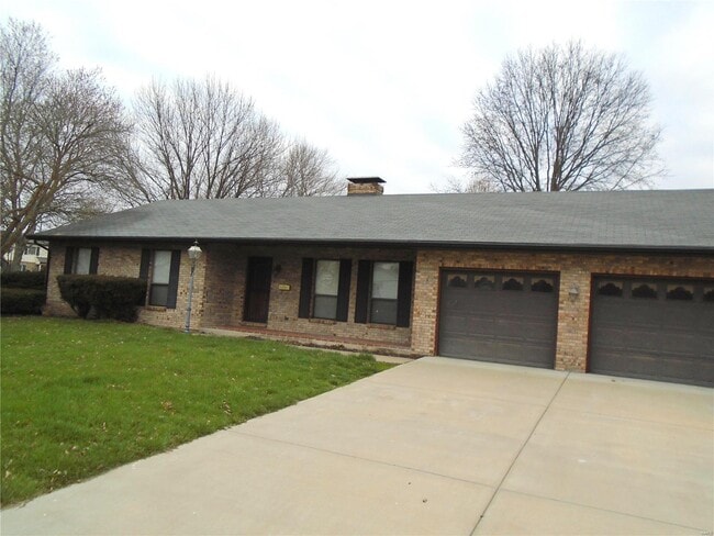 Building Photo - 2301 Stonecastle Ave