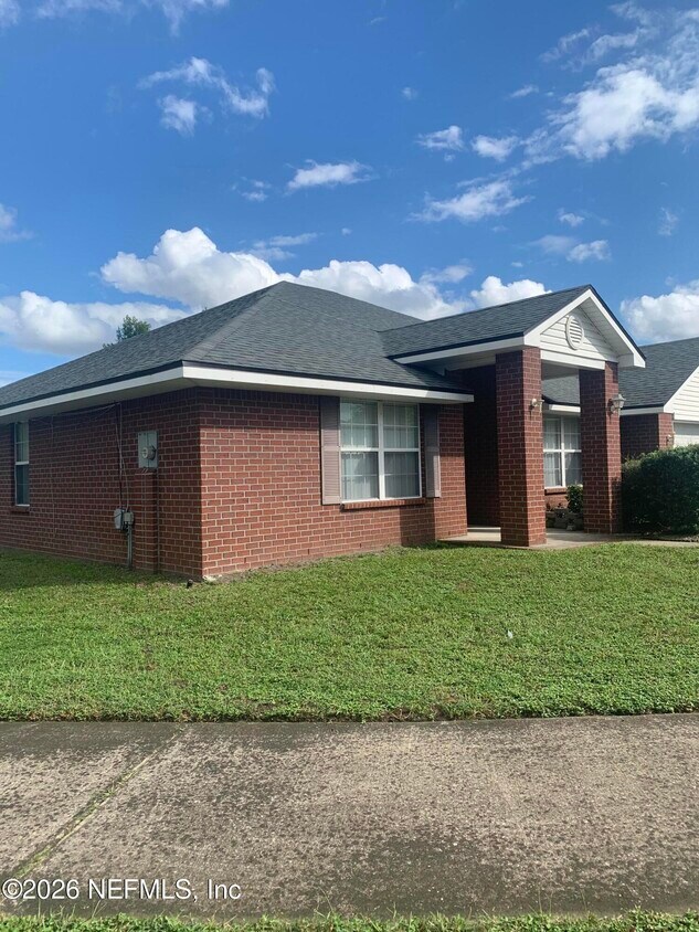 Foto del edificio - 2719 Taylor Hill Dr