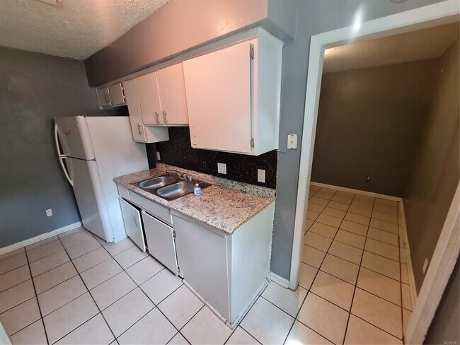 Foto del edificio - 4576 Wimbledon Cir