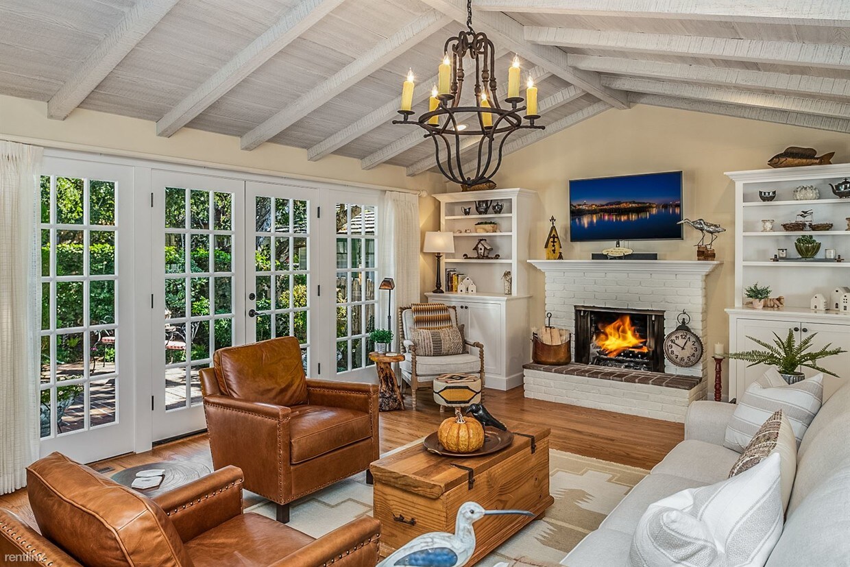 Foto principal - 2 br, 2 bath House - 3791 Little Sandpiper...