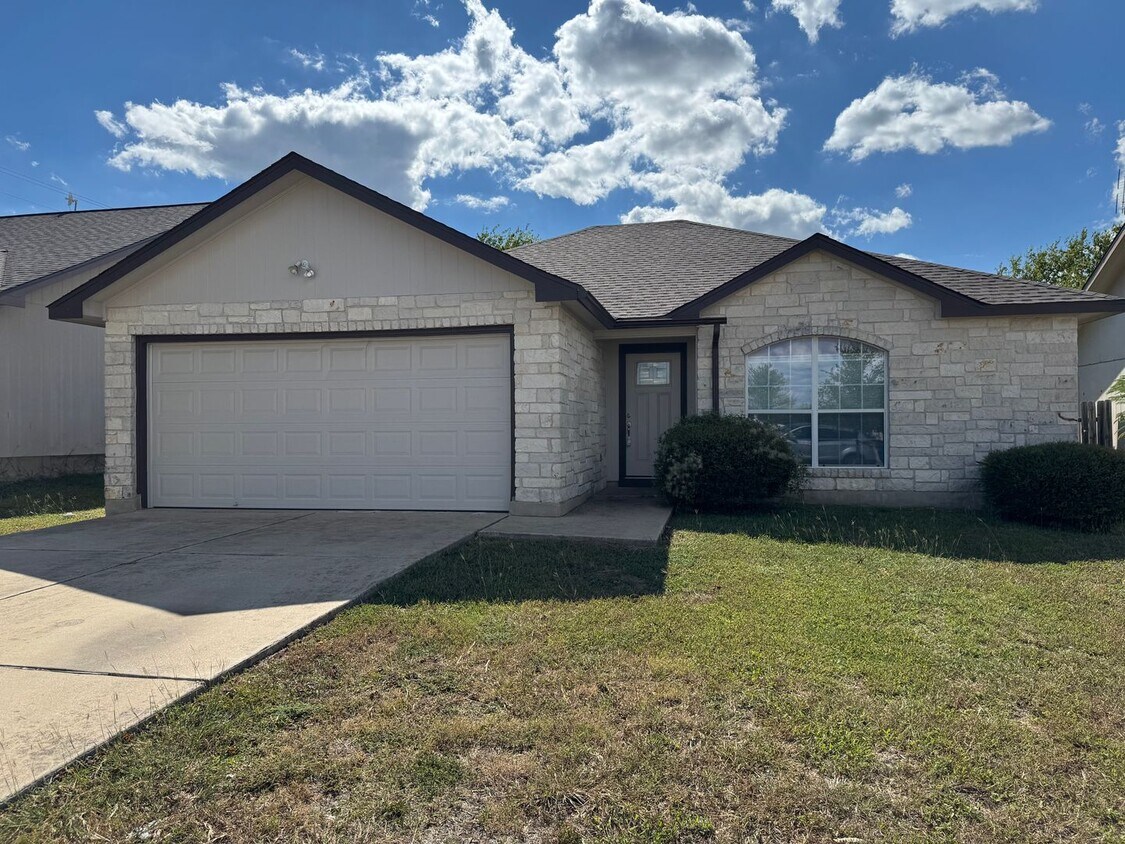 Foto principal - 400 Blue Shale Dr