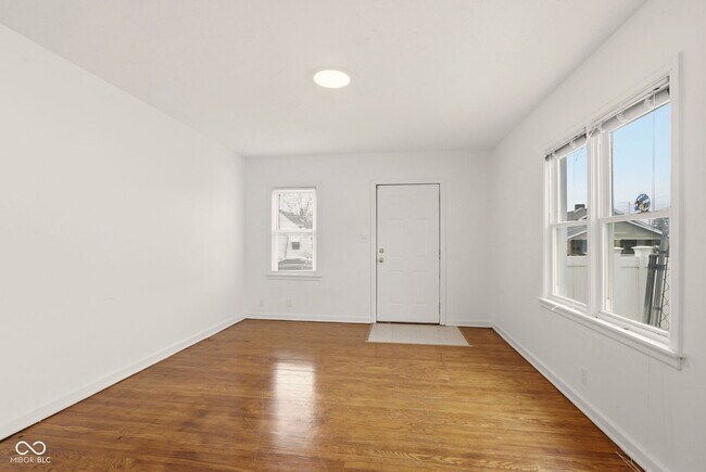 Building Photo - 1531 N Grant Ave