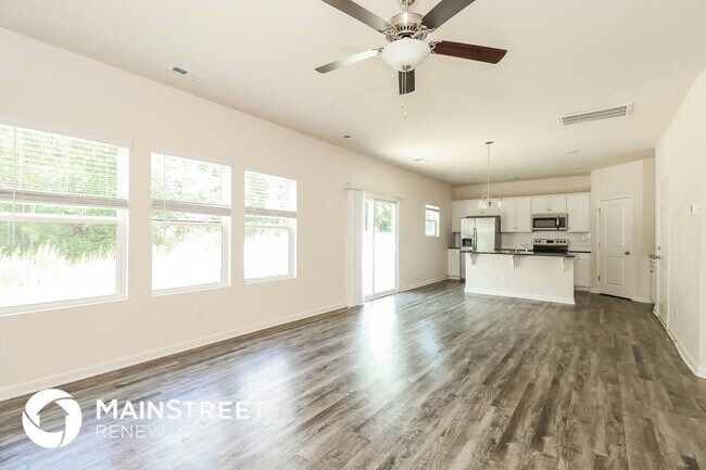 Foto del edificio - 12141 Old Dulin Farms Way