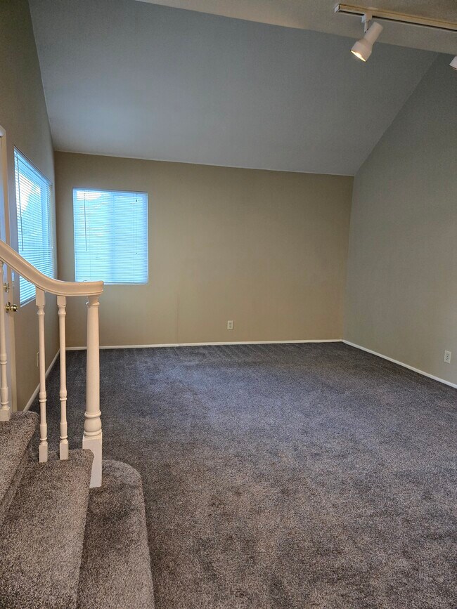 Sala de estar - 4207 W Bampton Ln